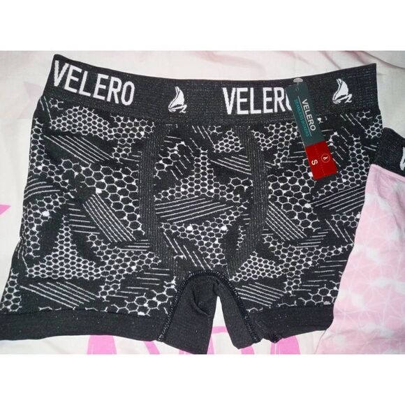 *1 underwear   - Picture 1 of 4